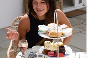 Sparkling Afternoon Tea and Tour for Two at Wildshark Vineyard picture