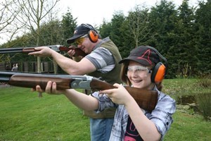 Clay Pigeon Shooting - One Hour Session Image 3