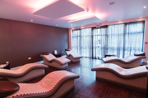 One Night Spa Break with Two Treatments Each and Dinner for Two at Bannatyne Hastings picture