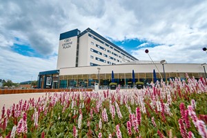 Overnight Stay with Treatment, Dinner and Prosecco for Two at Crowne Plaza Reading East, Berkshire picture