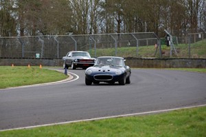British Classics vs American Muscle Driving Showdown for One with Car Chase Heroes picture