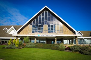 One Night Romantic Getaway with Champagne at Cedar Court Hotel in Huddersfield, West Yorkshire picture