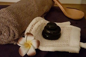 Back Scrub and Swedish Back and Shoulder Massage for Two at Elexa Elegance Beauty picture
