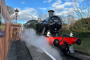 60 Minute Steam Railway Ride and English Vineyard Tour with Wine Tasting and Lunch for One picture