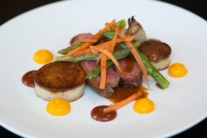 Three Course Dinner with Wine for Two at DoubleTree by Hilton Southampton picture