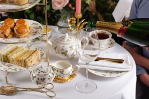 InfiniTEA Bottomless Champagne Afternoon Tea for Two at Conrad London St James Image 5