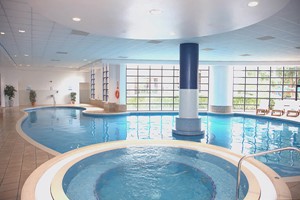 Half Spa Day with 40 Minute Treatment for One at Potters Resorts Five Lakes (Midweek) Image 5