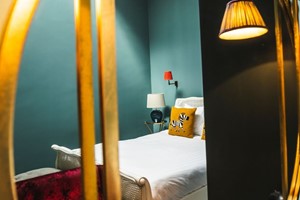 Silver Theatre Tickets to The Play That Goes Wrong for Two picture