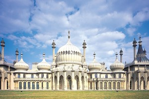 Entry to Brighton Pavilion for Two Image 1