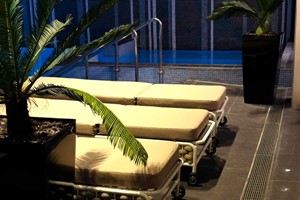 Ultimate Serenity Spa Day with 90 Minutes of Treatment and Lunch for One at Hilton Bankside  Image 2