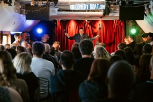 Comedy Show for Two at Battersea Barge Image 3