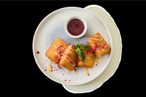 Four Sweet Treats with Prosecco for Two at Slug and Lettuce Image 5