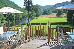 Two Night Country House Escape at Craig-y-Dderwen for Two Image 2
