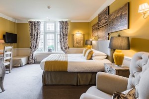 Medieval Banquet and Overnight Stay for Two at Coombe Abbey Image 2