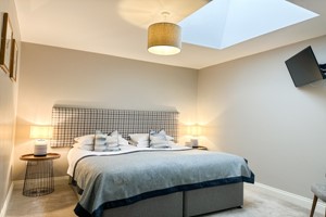 Two Night Stay with Dinner and Spa Access for Two at Beach House Hotel picture