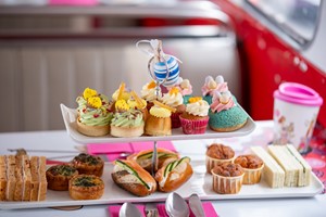 Afternoon Tea London Sightseeing Bus Tour for Two with Brigit’s Bakery picture