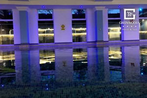 Twilight Spa Experience with Afternoon Tea at Greenwoods Hotel and Spa for One picture