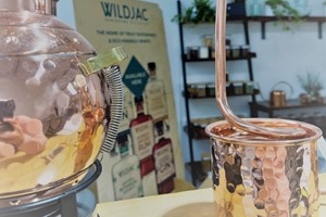 Craft Your Own Gin Experience for One at Wildjac Image 1