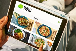 HelloFresh Two Week Meal Kit with Four Meals for Three People Image 5