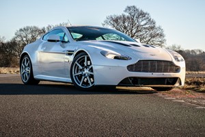 Double Iconic Driving Blast for One with High Speed Passenger Ride - Weekday picture