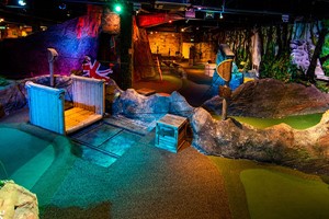 Crazy Golf with Cocktails for Two at Mr Mulligan's Image 1