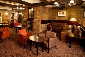 One Night Break with Dinner at the Mercure Perth Hotel