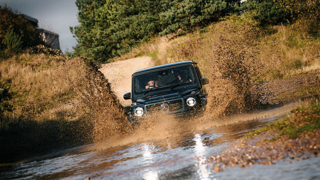 4x4 Pro-Driver Experience at Mercedes-Benz World picture