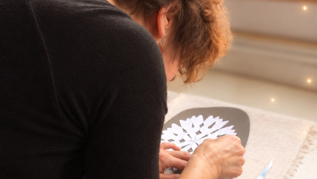 Private Snowflake Bowl Ceramics Workshop with Katherine Fortnum Ceramics for Two picture