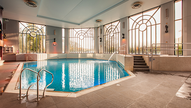 Spa Day with Mud Rasul Experience and Afternoon Tea at Crowne Plaza Gerrards Cross for Two picture