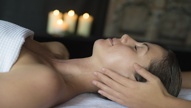 Midweek Restore Spa Experience with Two Treatments and Prosecco for Two at The Spa at The Athenaeum picture