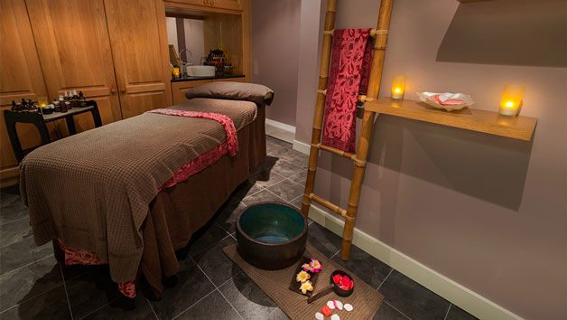 Spa Day with 50 Minute Treatment and Lunch for Two at The Oxfordshire Golf Hotel and Spa - Weekends picture