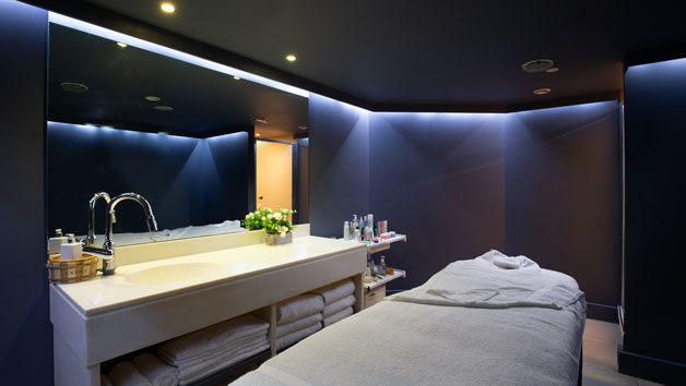 Time Out Express Spa Day with 30 Minute Treatment at The Chelsea Harbour Hotel and Spa for One picture