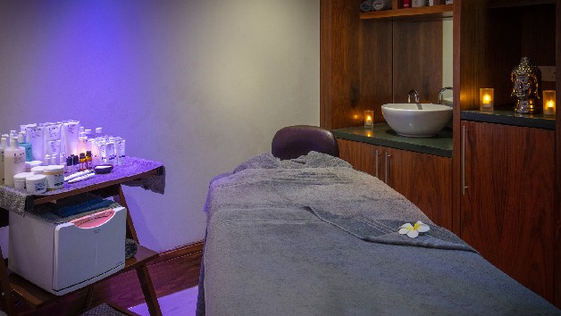 Indulgence Spa Day with 75 Minutes of Treatments, Lunch & Prosecco at Crewe Hall Hotel - Weekdays picture