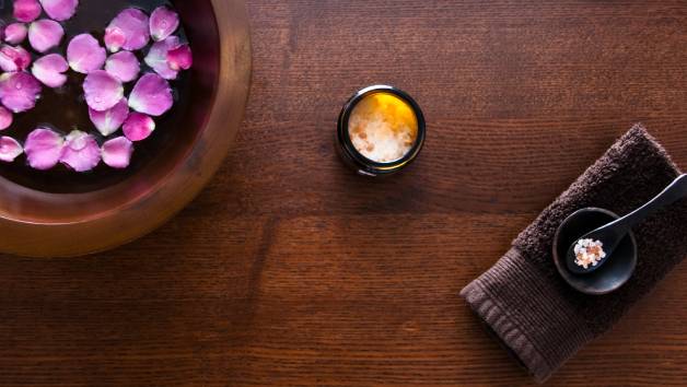 50 Minute Weekday Spa Treatments with Afternoon Tea for Two at The Oxfordshire Golf Hotel and Spa picture