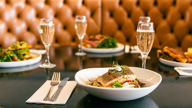 Bottomless Brunch for Two with DoubleTree by Hilton Brighton Metropole picture