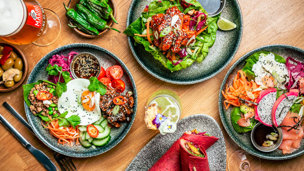 Two Course Meal for Two with a Glass of Prosecco at Banyan picture