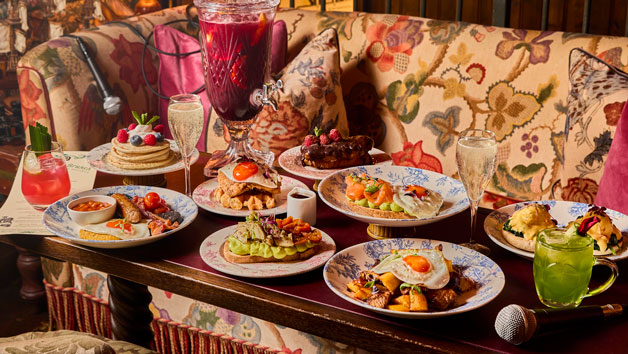 Bottomless Brunch with Live Music for Two at Mr Fogg's City Tavern picture