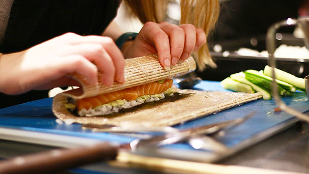 Sushi Class at The Avenue Cookery School Image 1