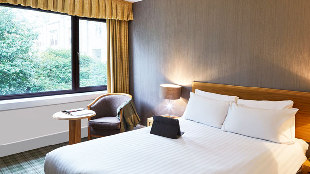 One Night Stay with Dinner at Kenwood Hall Hotel with Prosecco for Two picture