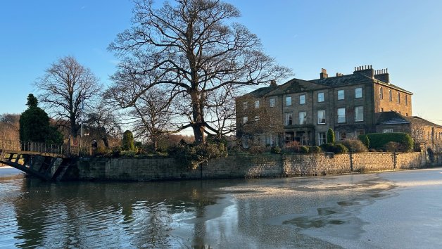 Overnight Stay with Prosecco at Waterton Park Hotel and Spa for Two picture