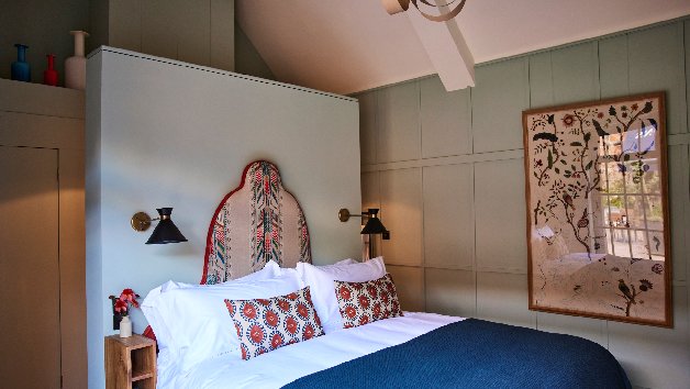 One Night Stay with Ten Course Tasting Menu at Restaurant Sow for Two picture