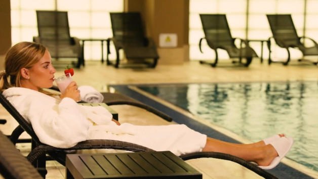 Overnight Spa Break with 50 Minute Treatment and Dinner for Two at East Sussex National Hotel picture