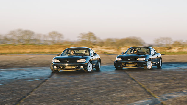20 Lap MX5 vs BMW Driving Experience for One picture