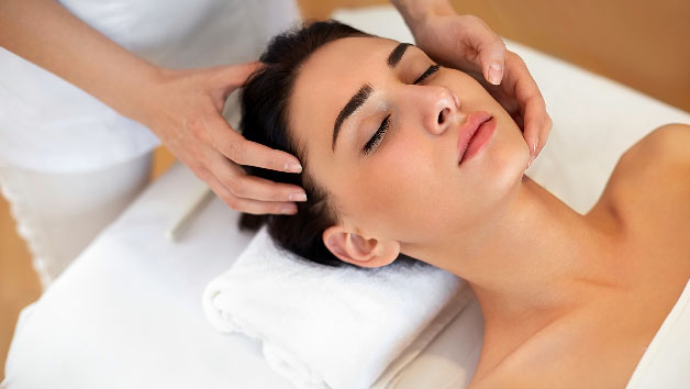 Overnight Pamper Break with Dinner and 25 Minute Treatment Two at Barnett Hill Hotel picture