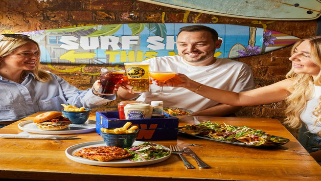 Bottomless Brunch at Walkabout for Two picture