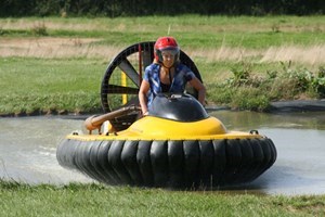 Hovercraft Flying for Two Image 3