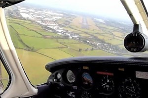 One Hour Flying Lesson in Gloucestershire