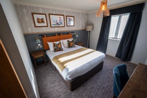 Overnight Stay with Breakfast for Two at The Ely Hotel Image 4