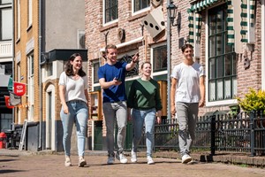 Escape Tour in a UK City for up to Four People Image 2