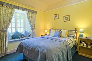 Two Night Stay in Primrose Room at Polraen Country House Hotel